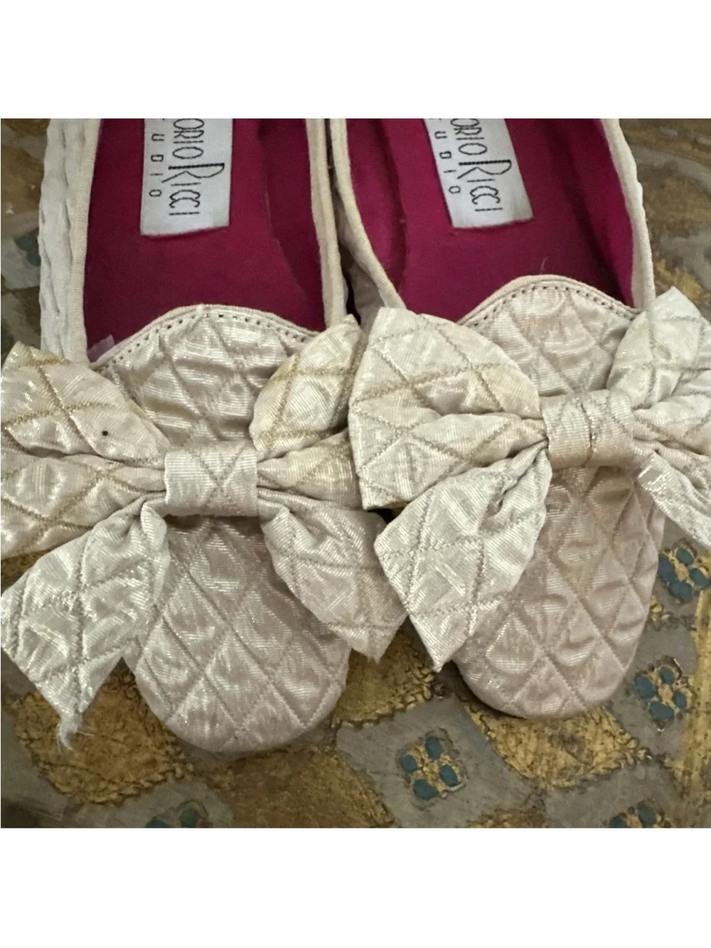 VINTAGE VITORIA RICCI STUDIO GOLD BROCADE FLATS SIZE 7B